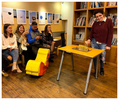 סטודנטים בהבצפר